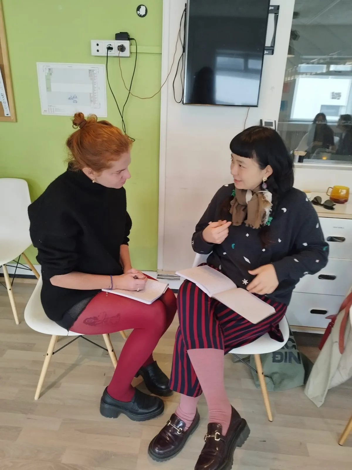 When Strangers Become Connected Through Poetry — photo 1